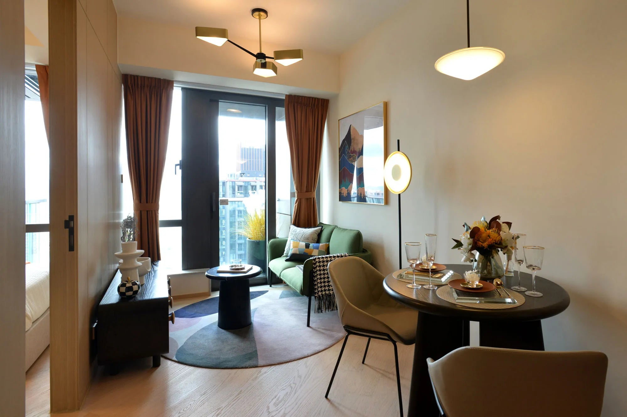 The Arles Flat G