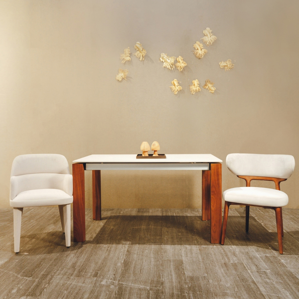 HUDA Extendable Dining Table | OVO