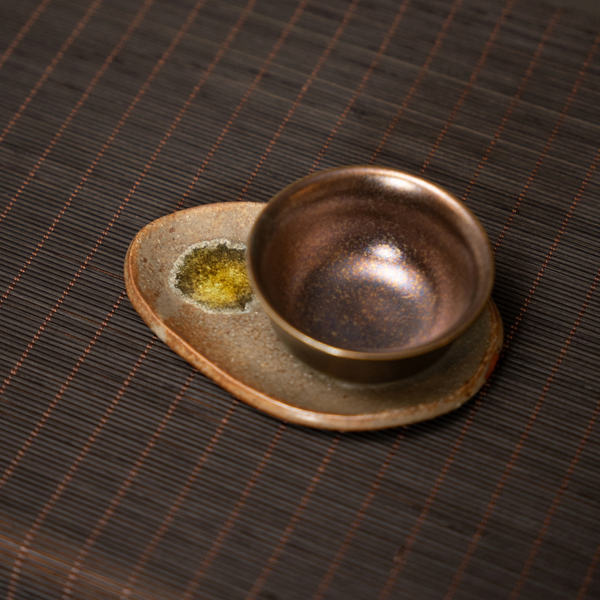 Handmade Irregular Ceramic Plate | Handmade Tea Cup, Brown｜OVO