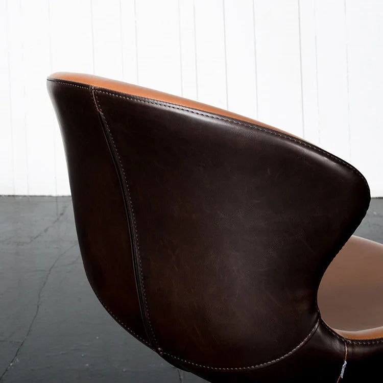 Justo Swivel Chair | OVO