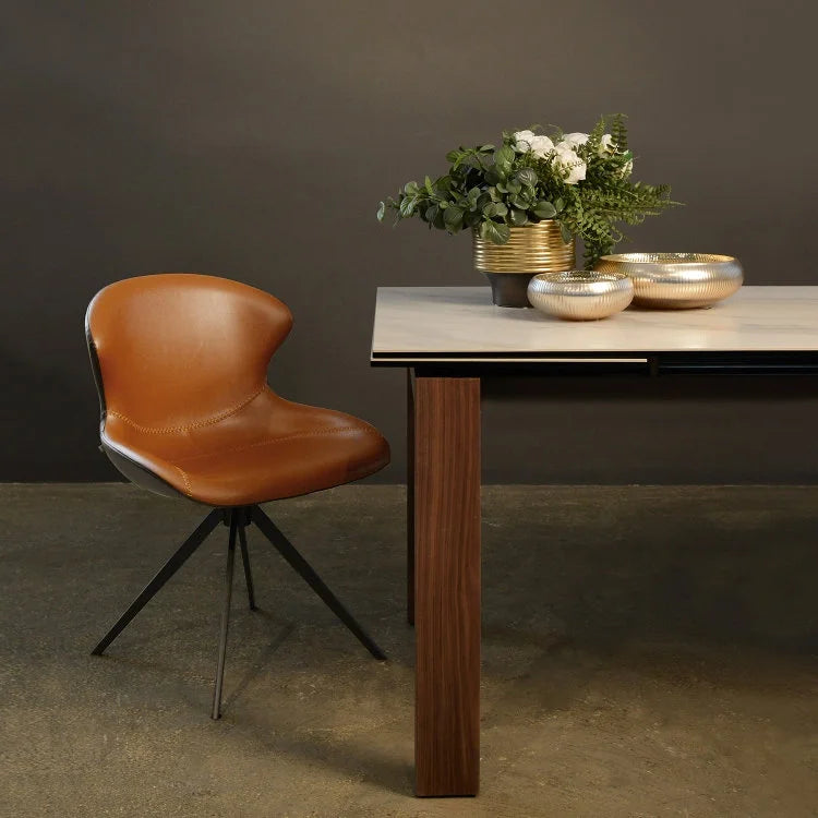 Justo Swivel Chair | OVO