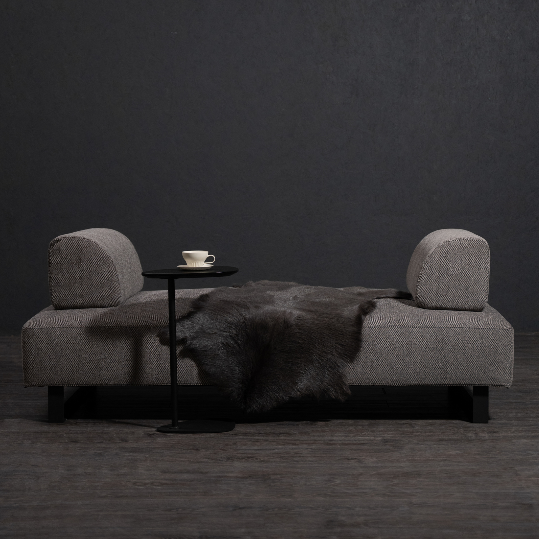 LAZE sofa｜OVO