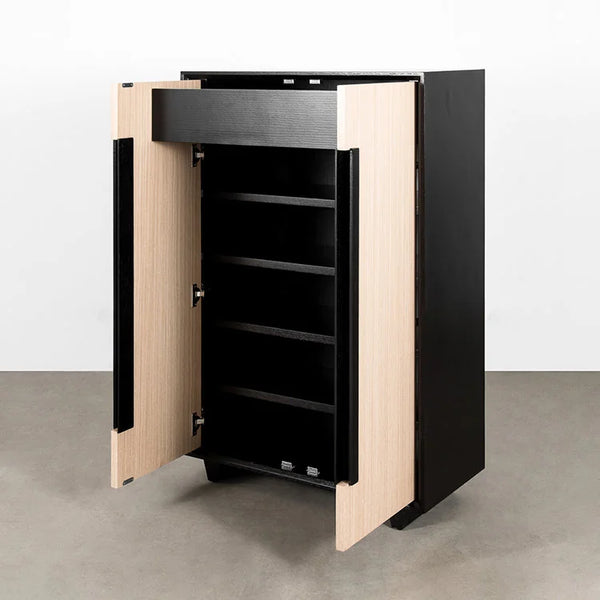 OMPHALOS I Shoe Cabinet