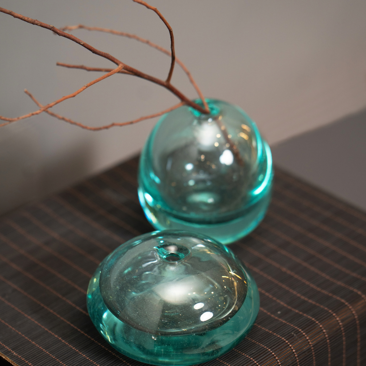 Round / Oval Glass Vase | OVO