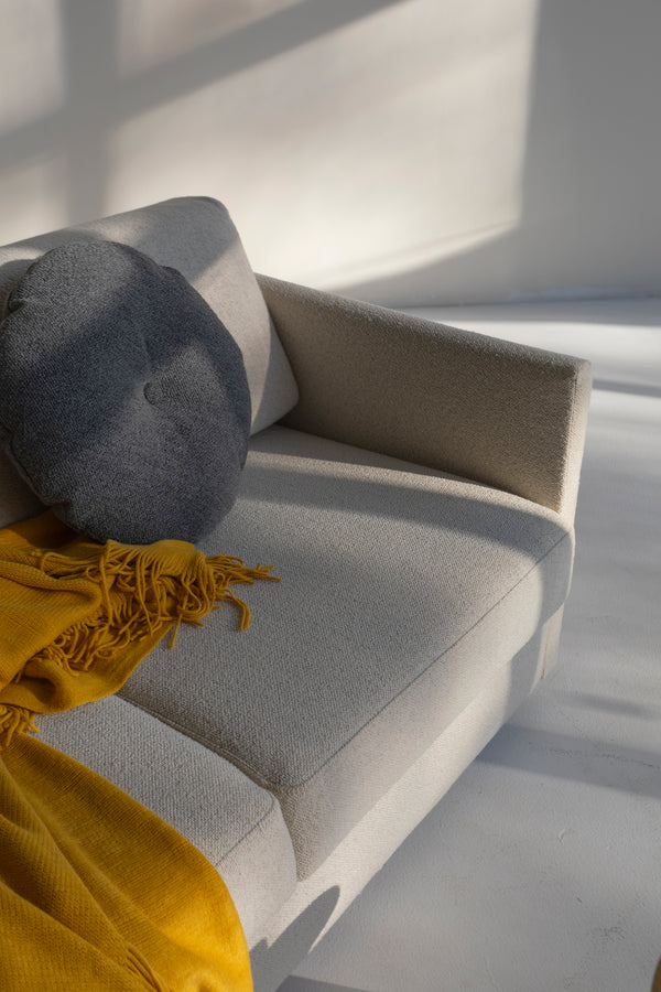 SKAGA Sofa Bed With Slim Arms 窄身扶手梳化床 - 二人座