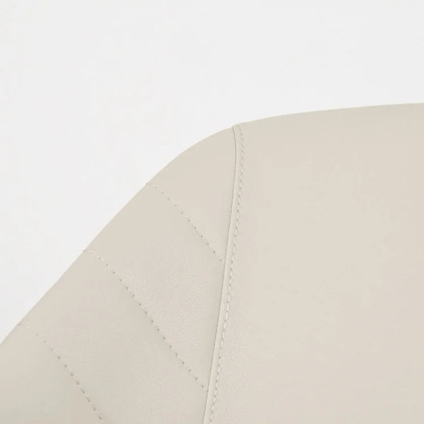 ARTO Armchair | OVO