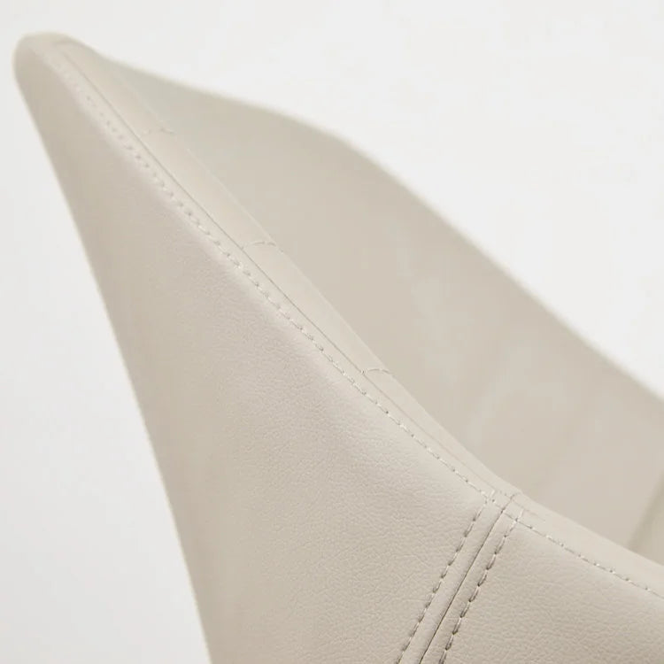 ARTO Armchair | OVO