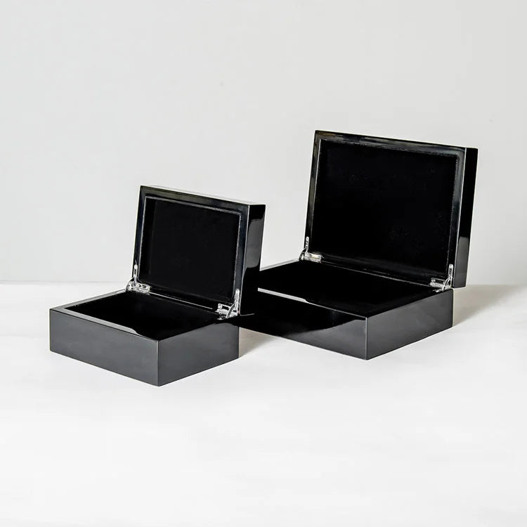 BLACK MARBLED Horn Box - L