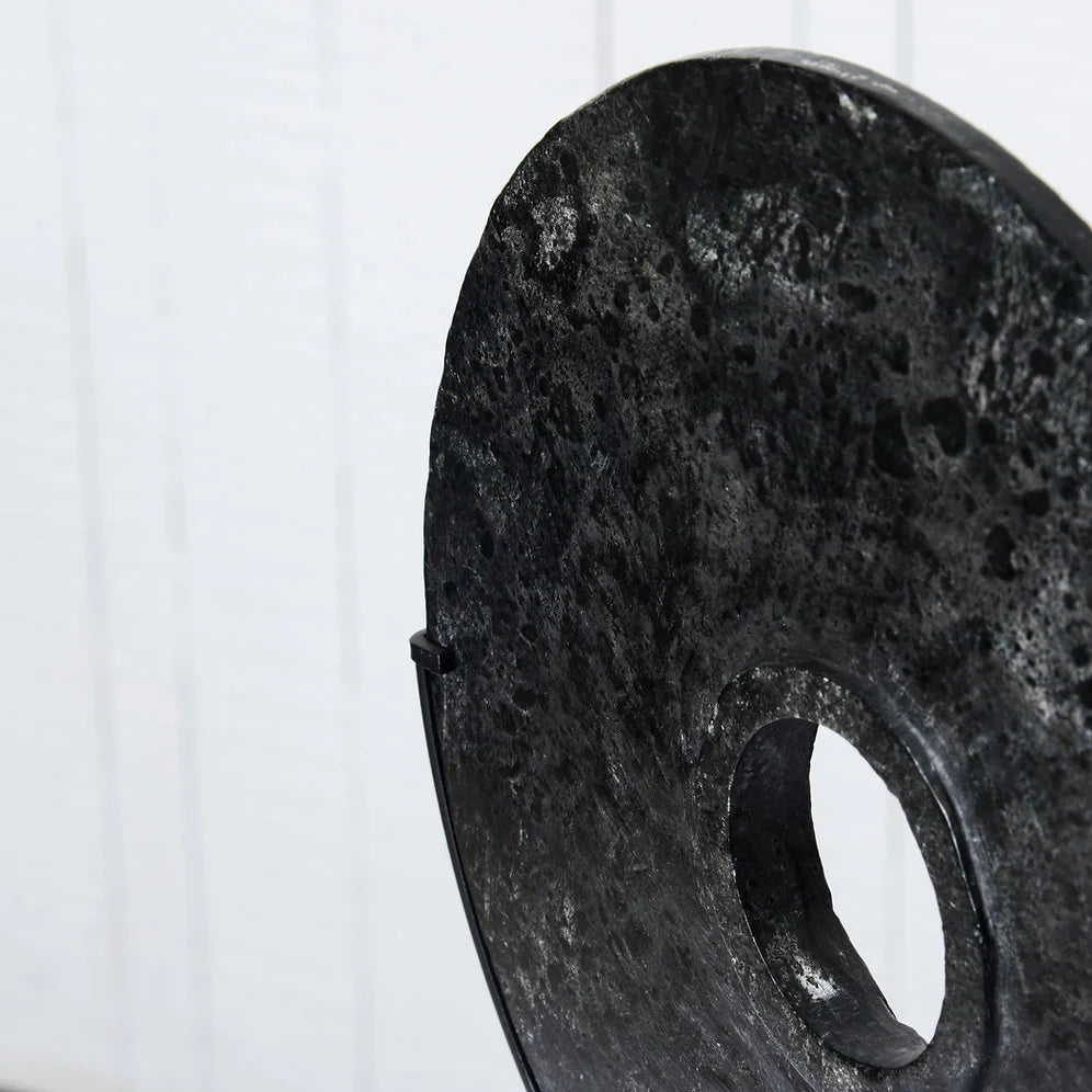 BLACK TEXTURED Disc with Stand | OVO