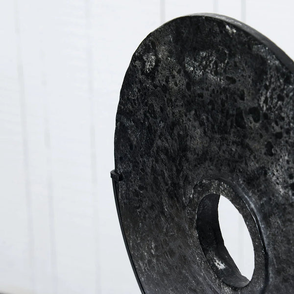 BLACK TEXTURED Disc with Stand | OVO