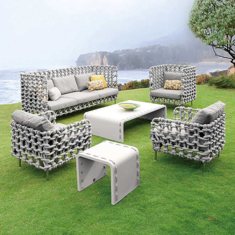 CABARET Armchair | OVO