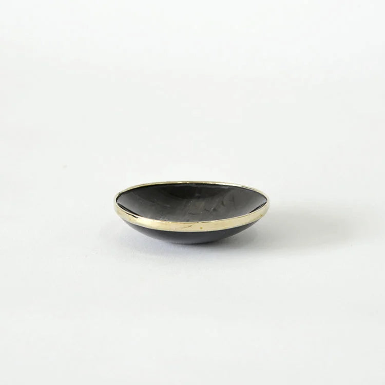 HORN Round Dish with Metal Rin - S