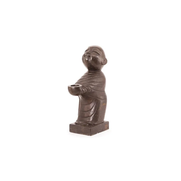 LITTLE MONK -S Kneeling