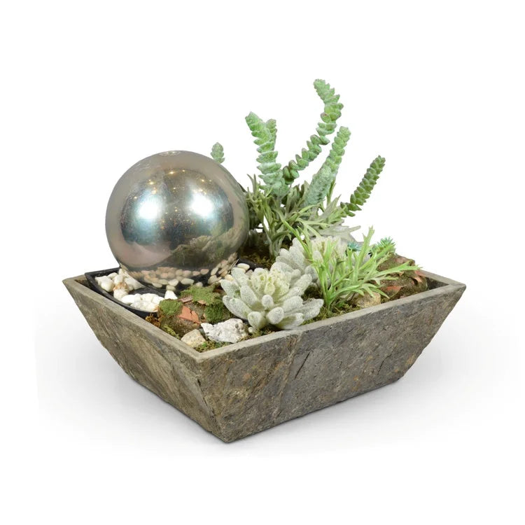 Mini Garden 20 with Mini Ball Fountain | OVO