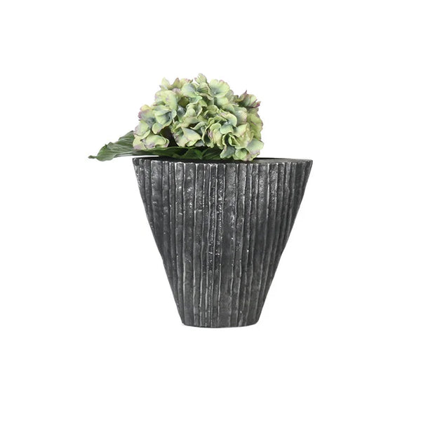 Rayu Conical Vase - OVO