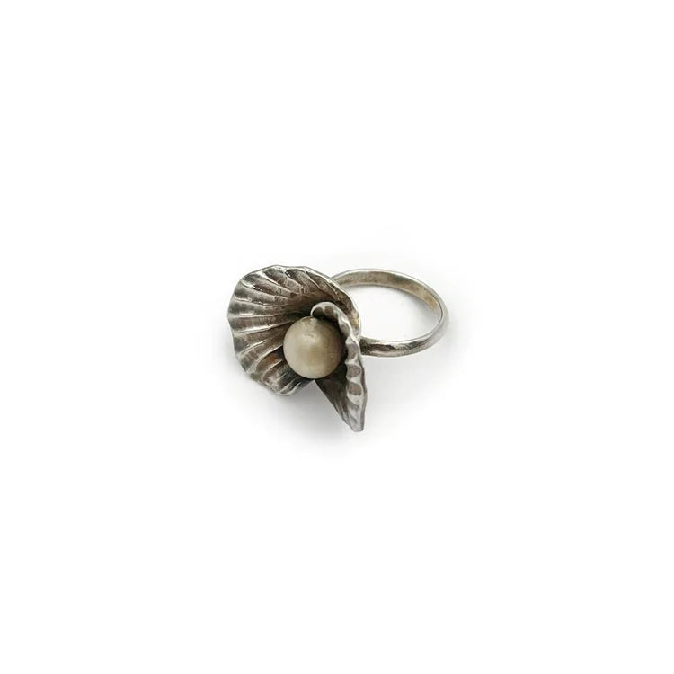 SILVER Ring with Pearl #111